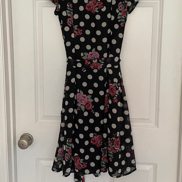 chiffon summer dress polka dot with pink rose pattern short sleeved- sweet - Picture 2 of 2